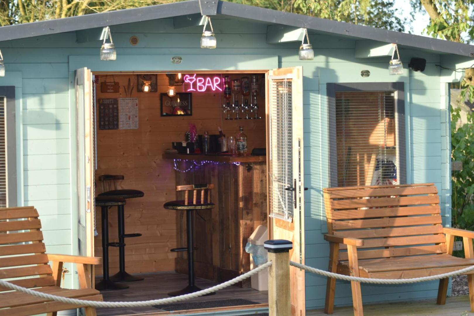 Swallow Cottage Лаут Екстер'єр фото